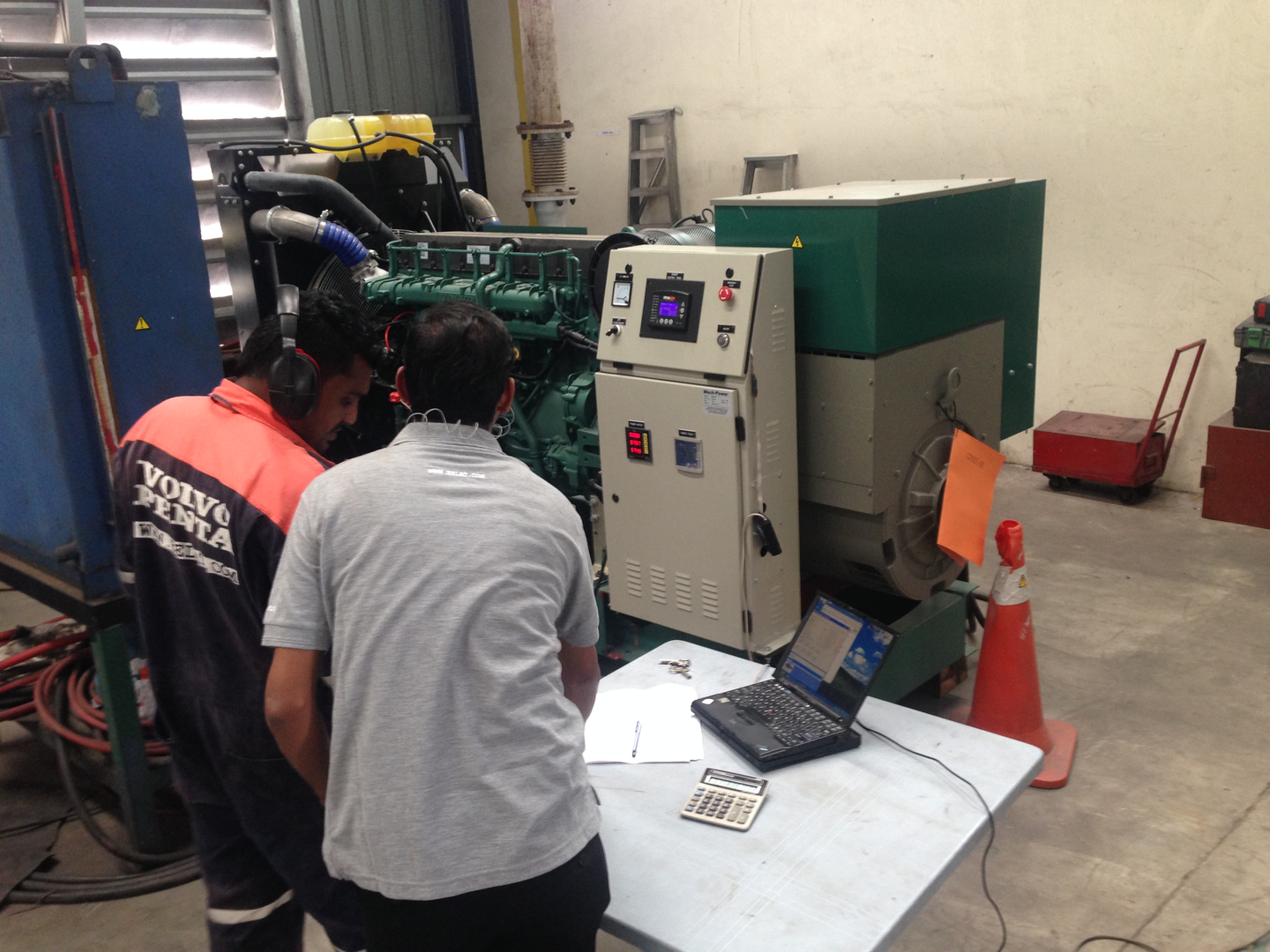 Load bank electrical testing equipment